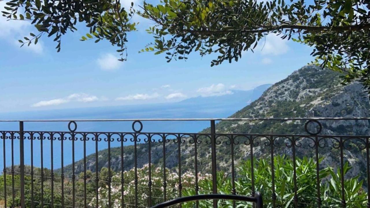 Hotel Turismo Rurale Villa Maria Caterina Кала-Гононе Экстерьер фото