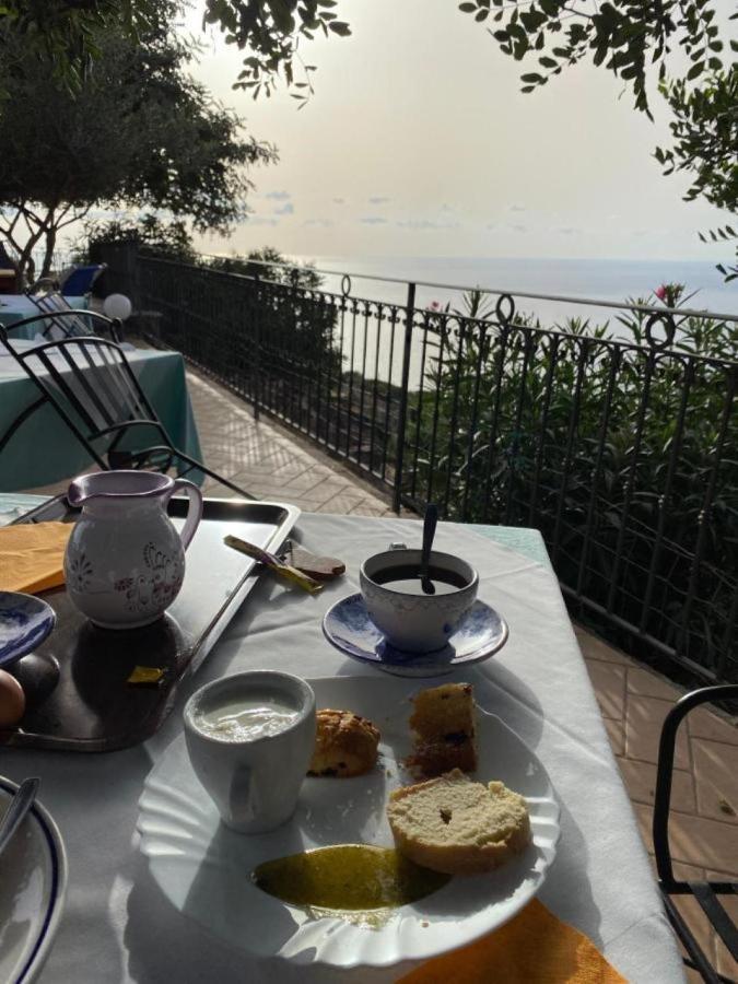 Hotel Turismo Rurale Villa Maria Caterina Кала-Гононе Экстерьер фото