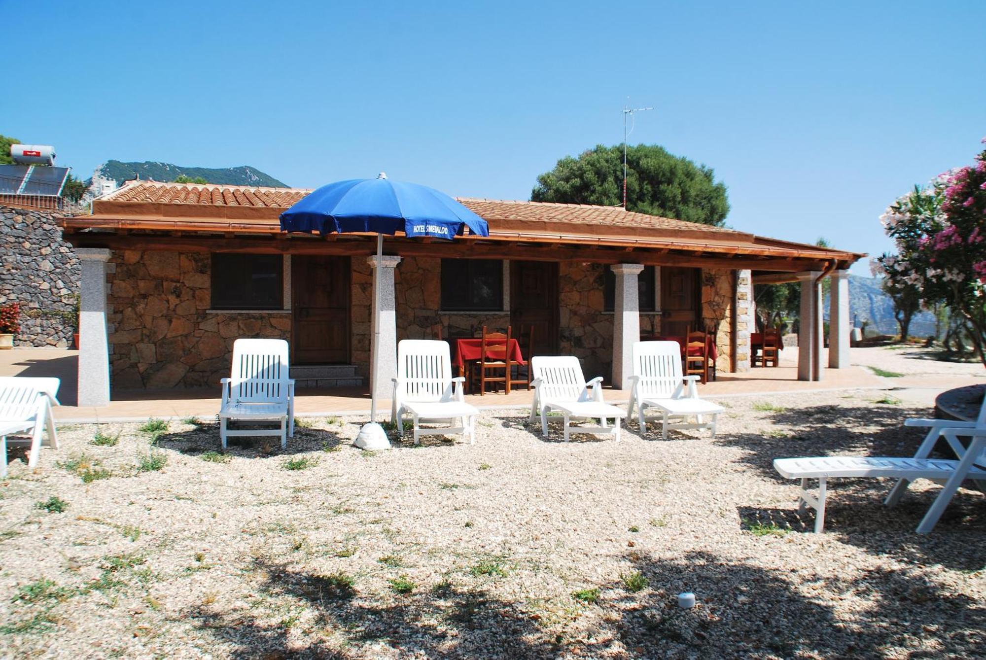 Hotel Turismo Rurale Villa Maria Caterina Кала-Гононе Экстерьер фото