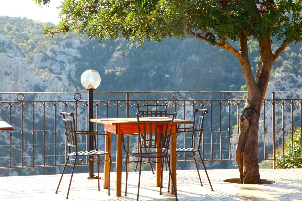 Hotel Turismo Rurale Villa Maria Caterina Кала-Гононе Экстерьер фото